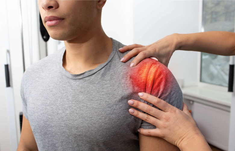 physiotherapist-treating-shoulder-pain-that-is-highlighted physiotherapist-treating-shoulder-pain-that-is-highlighted